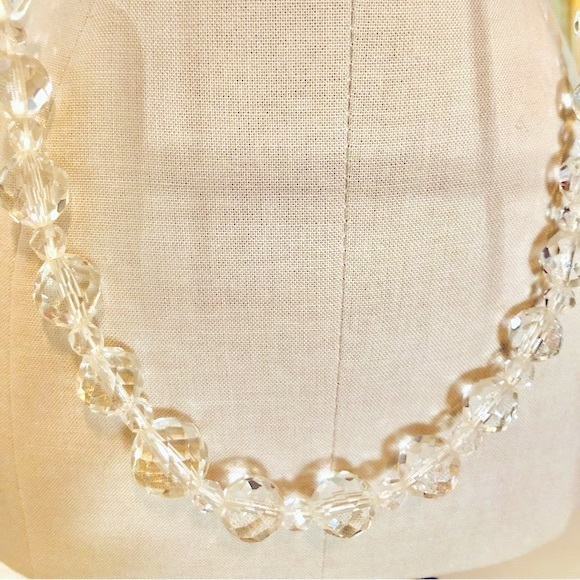 Vintage Deco Crystal Clear Necklace - Picture 11 of 17